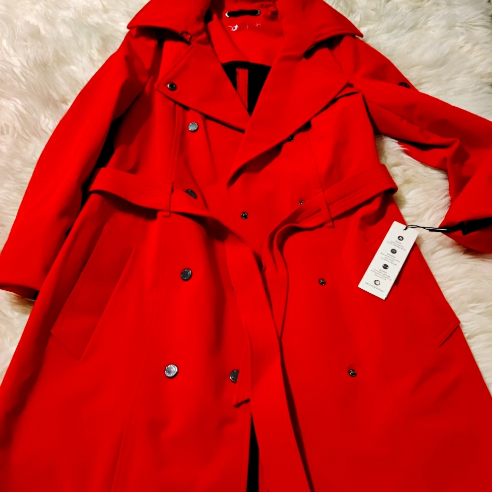Rain coat